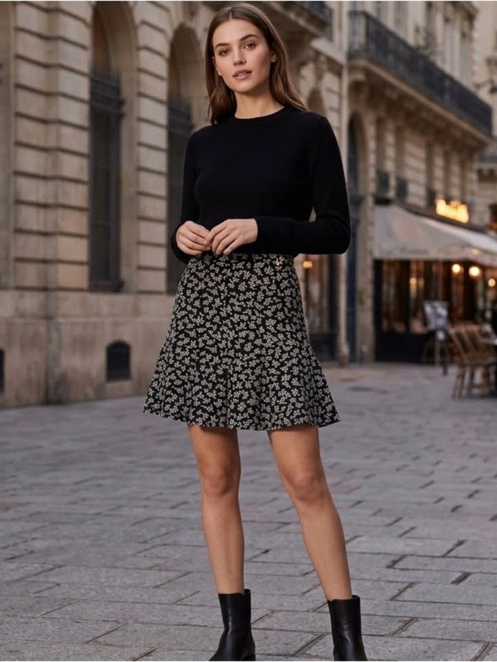 Carven Black white floral print mini pleated A-Line skirt sz 4 EUC
